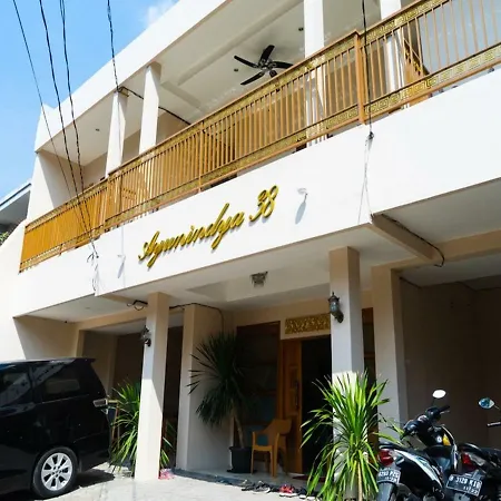 Reddoorz Near Cipinang Indah Mall